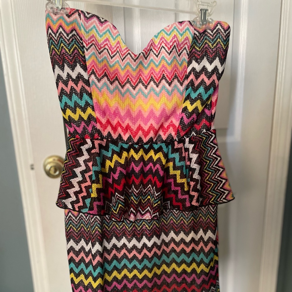 Sweetheart peplum dress